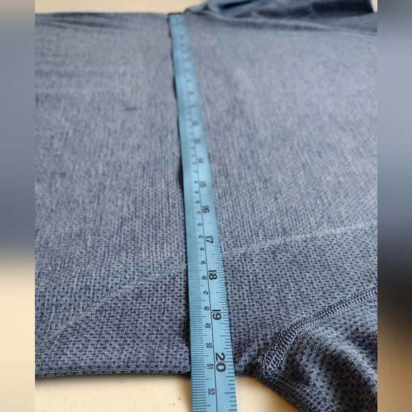 Lululemon Men's Blue Short Sleeve Workout Running Athletic T-Shirt Sz L - Picture 9 of 14